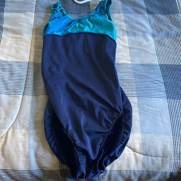 BLUE GYMNASTICS LEOTARD! Size: MEDIUM - Picture 7 of 9